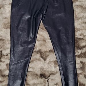 Bombshell sportswear Gloss leggings🖤